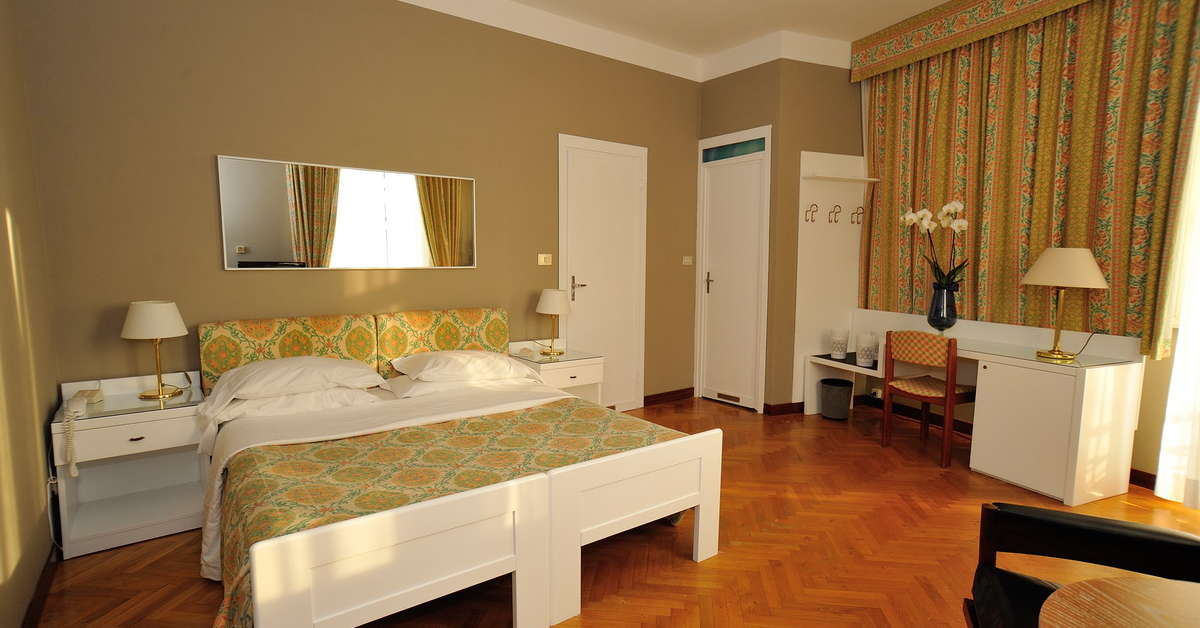 Ein Foto Grand Hotel Panoramic