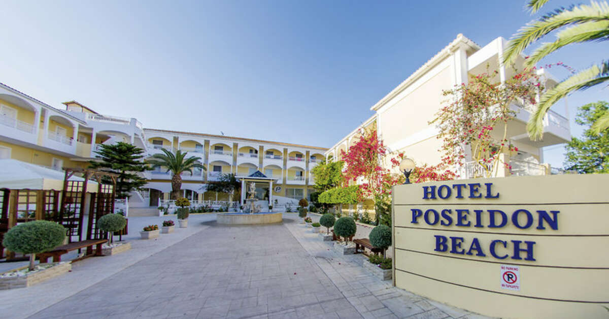 Ein Foto von der Außenansicht des Poseidon Beach Hotel