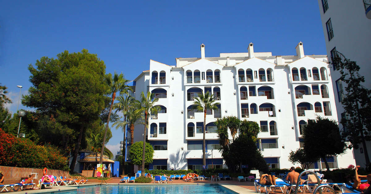 Een foto van een overzicht van Hotel Occidental Puerto Banus