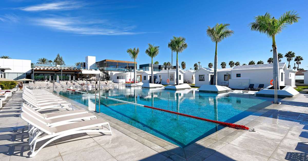 Ein Foto vom Pool im Club Maspalomas Suites & Spa