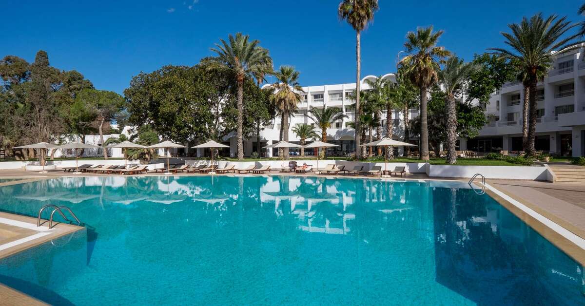 Een foto van het zwembad bij Hotel Bel Azur Thalasso & Bungalows