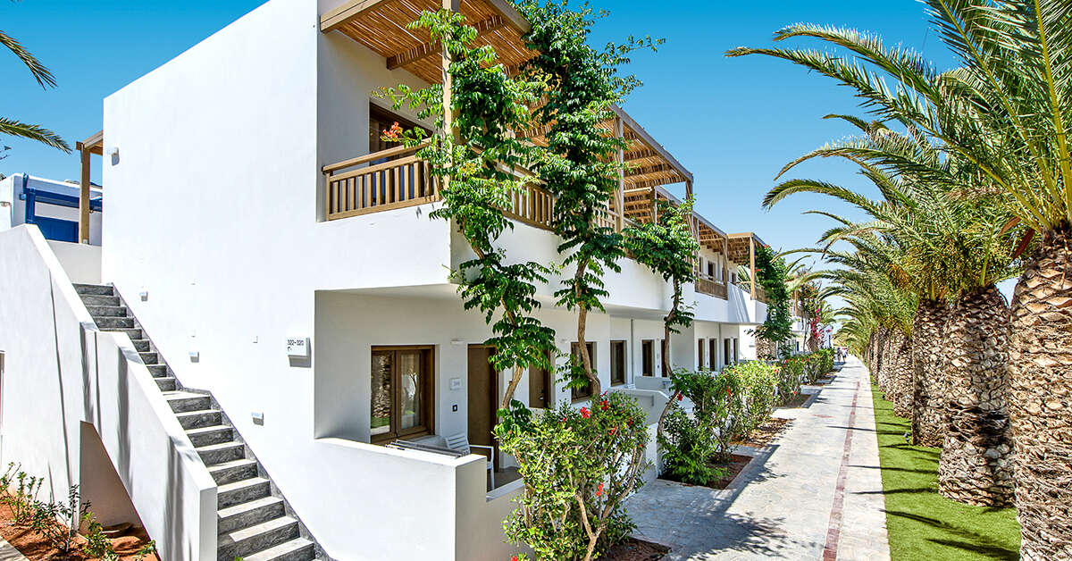 Een foto van de buitenkant van Stella Village Seaside Hotel