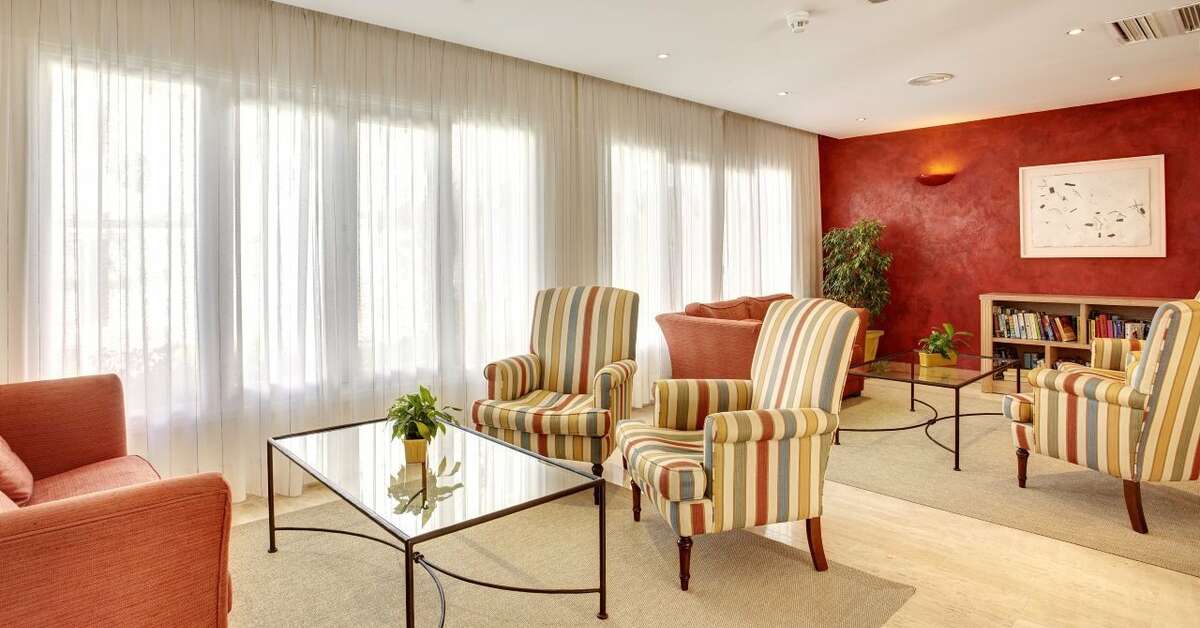 Een foto van het interieur van Grupotel Aldea Cala'n Bosch