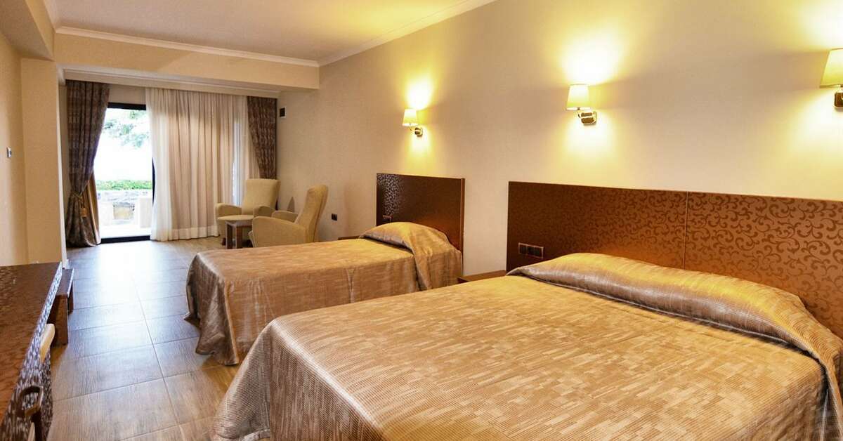 Een foto van Azka Otel