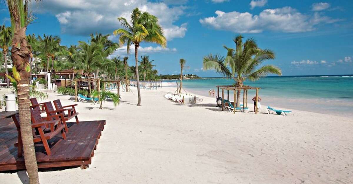Een foto van het strand bij Akumal Bay Beach & Wellness Resort
