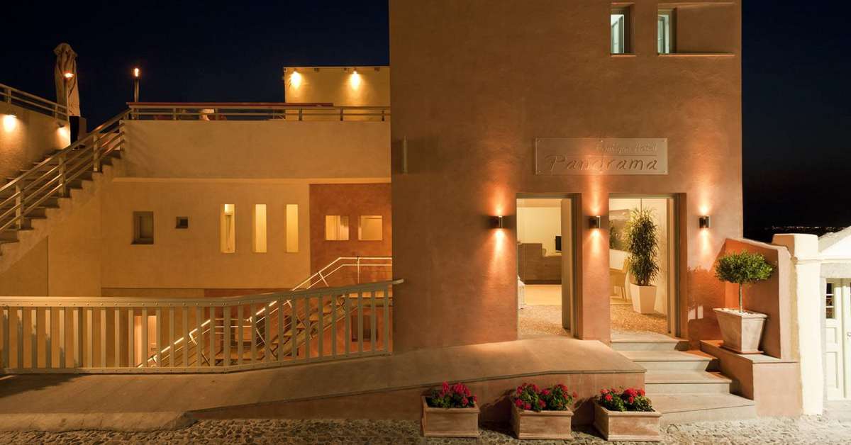 Een foto van de buitenkant van Panorama Boutique Hotel