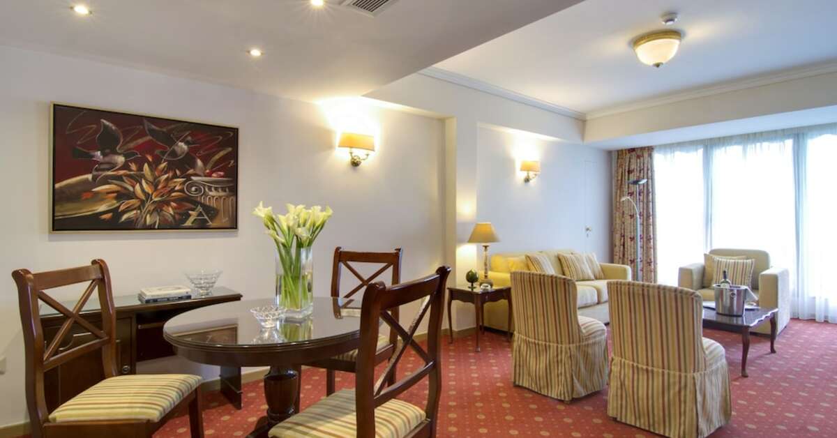Ein Foto Titania Hotel