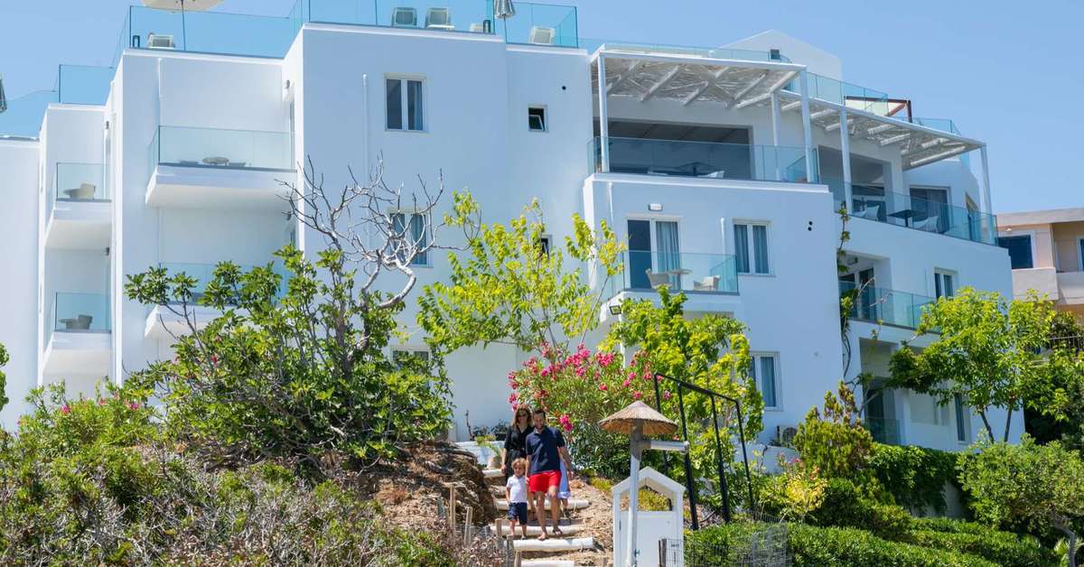 Een foto van de buitenkant van Bali Blue Bay Hotel