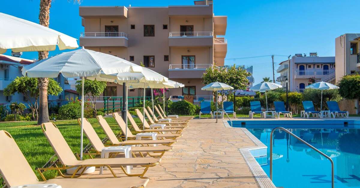 Een foto van het zwembad bij Niko Elen Hotel