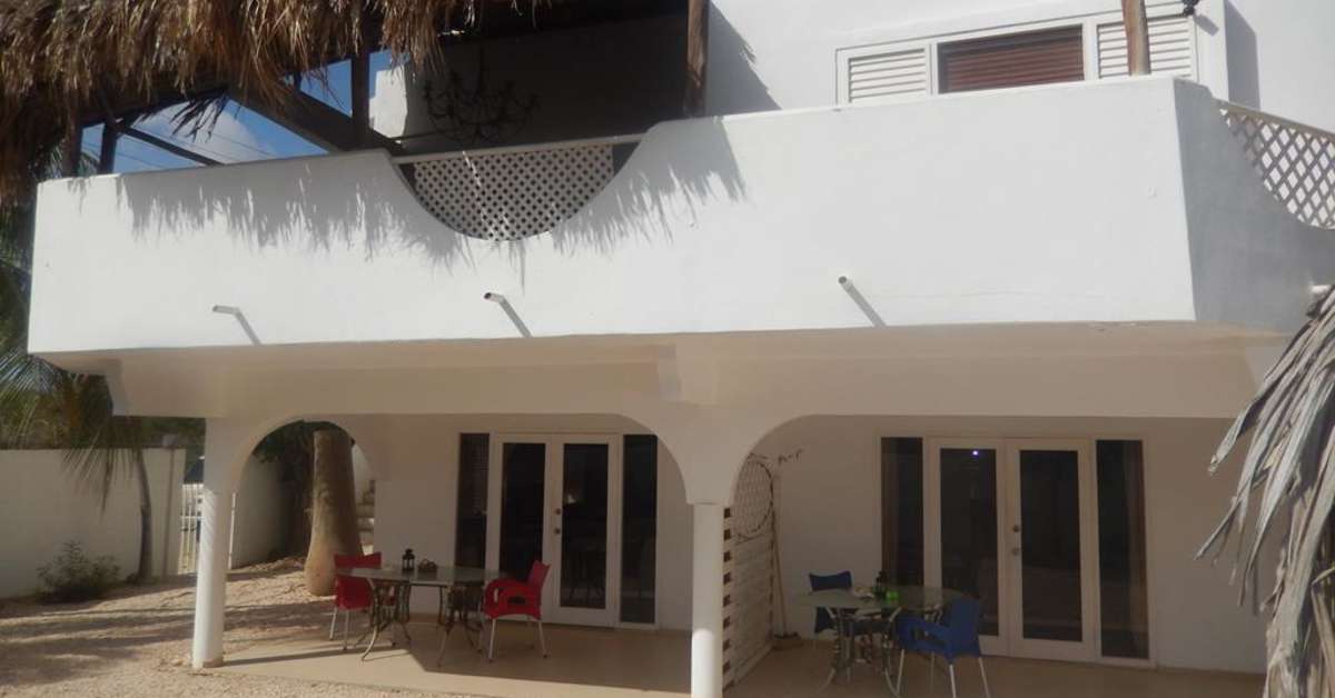 Een foto van de buitenkant van BnB Bonaire