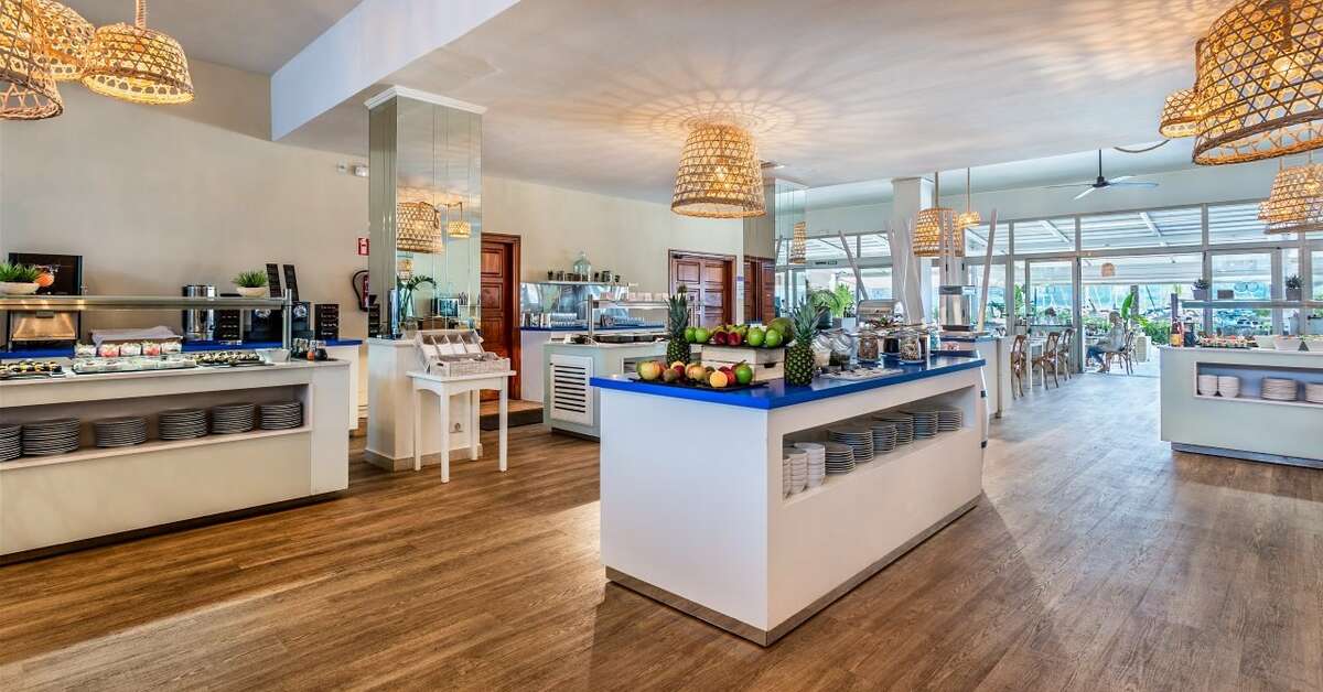 Een foto van de faciliteiten bij Fergus Style Soller Beach