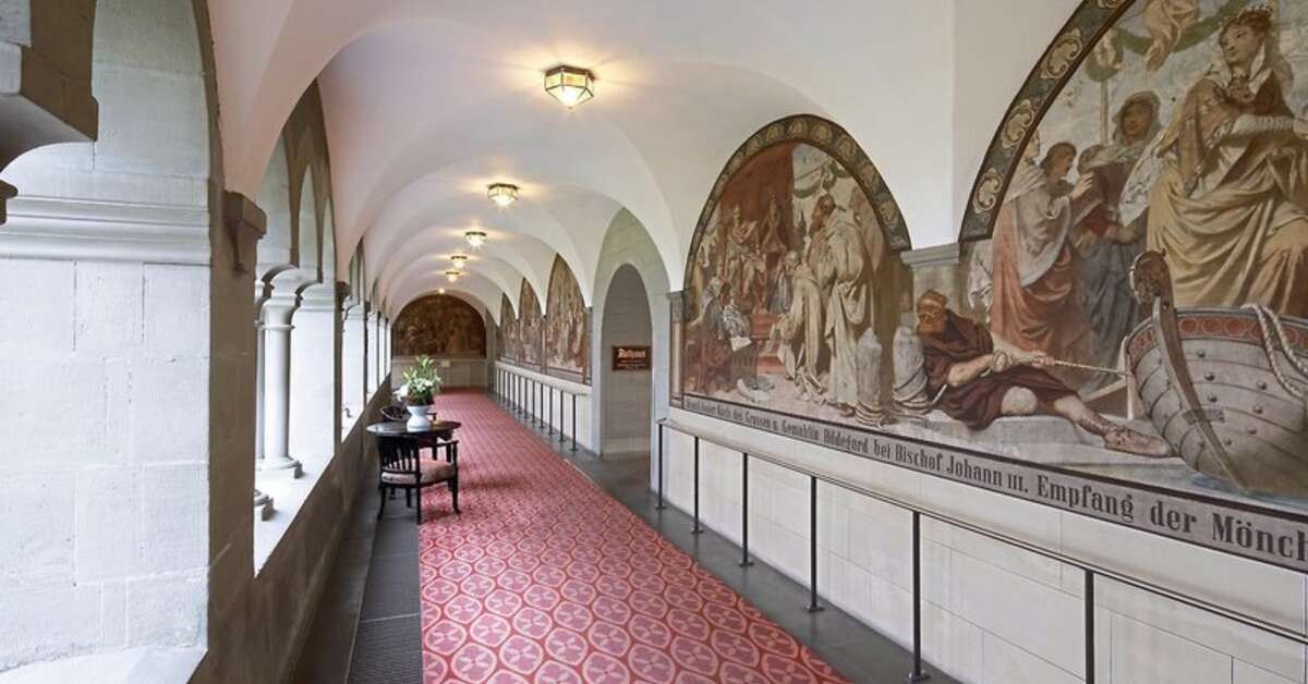 Een foto van het interieur van Steigenberger Inselhotel