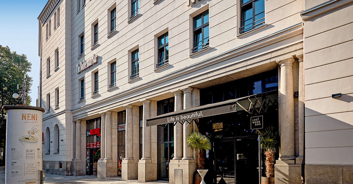 Een foto van 25hours Hotel The Royal Bavarian