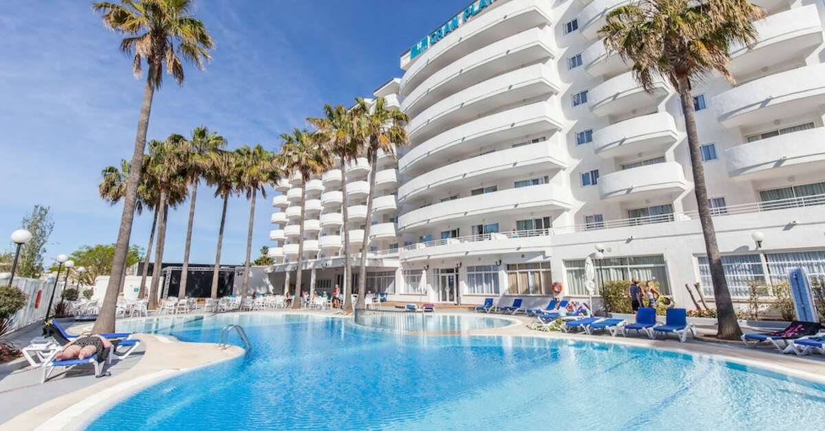 Een foto van het zwembad bij Blue Sea Gran Playa