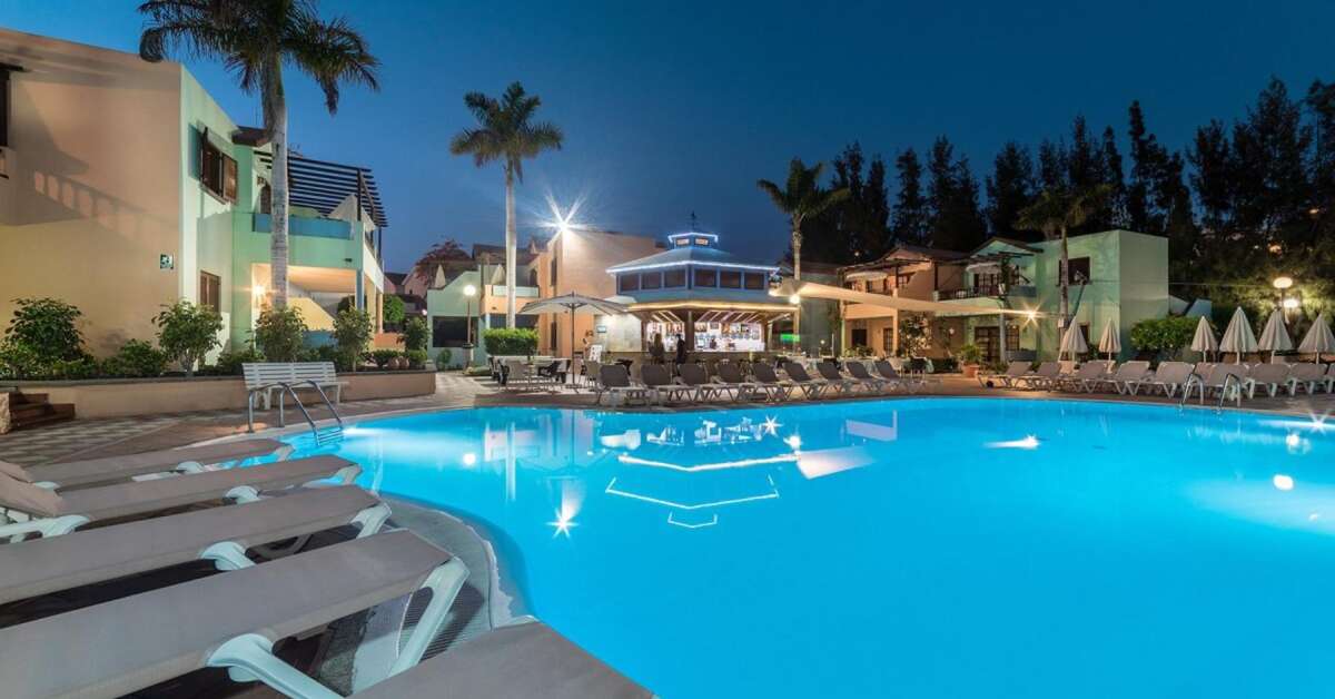 Een foto van het zwembad bij Club Vista Serena