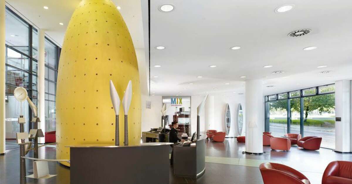 Een foto van het interieur van Art'Otel Dresden