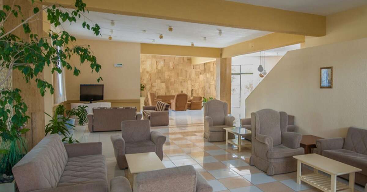 Een foto van het interieur van Aegean Bay Hotel