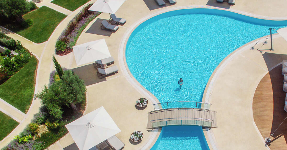 Een foto van het zwembad bij Sani Dunes Hotel