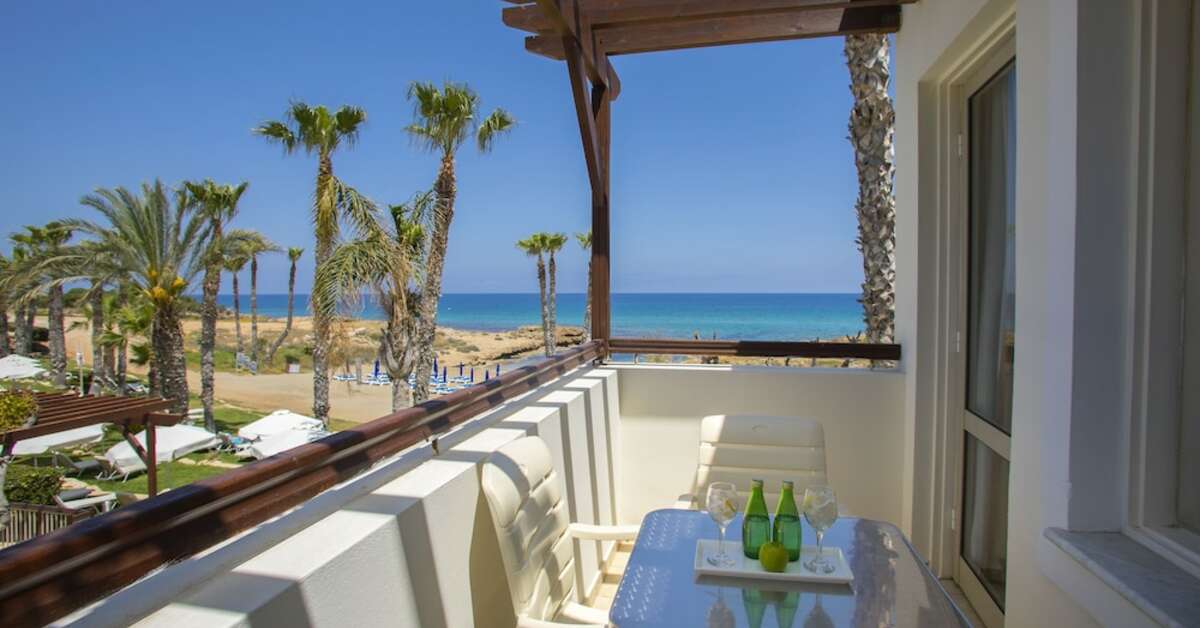 Een foto van Louis Althea Beach