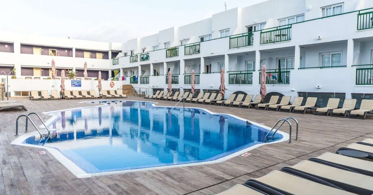 Een foto van het zwembad bij Appartementen Dunas Club