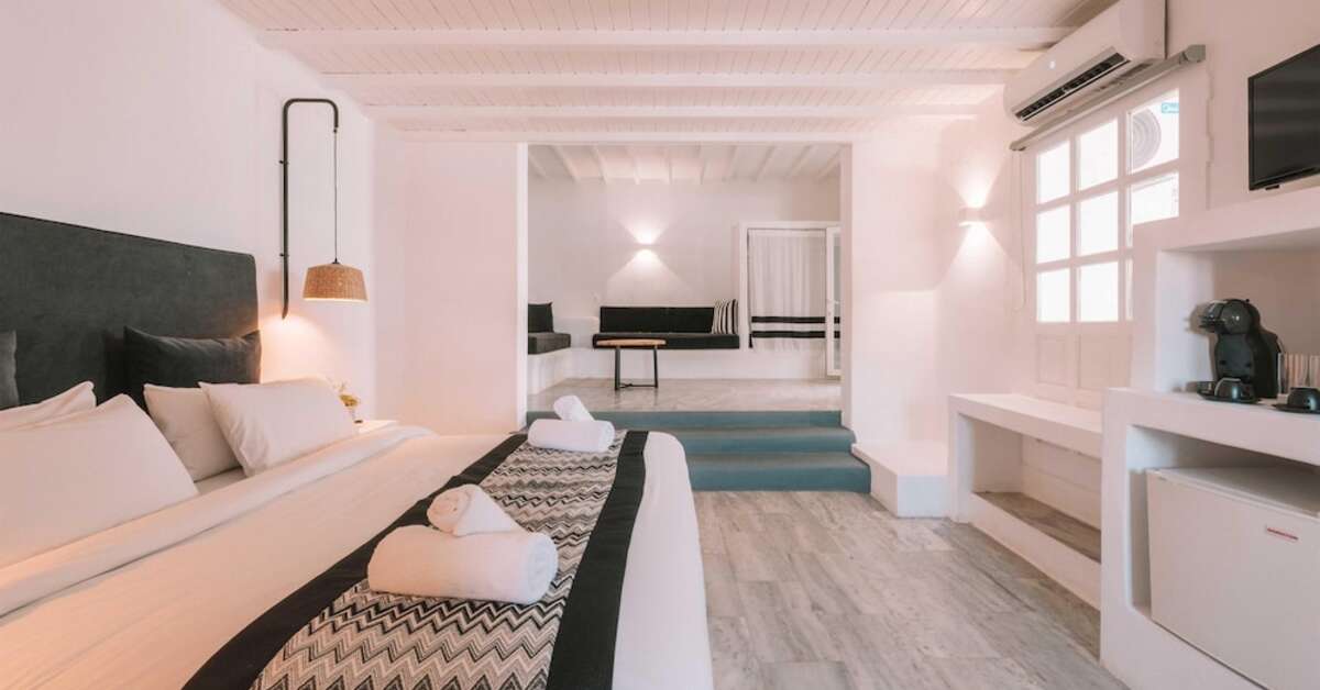 Een foto van Mr & Mrs White Mykonos