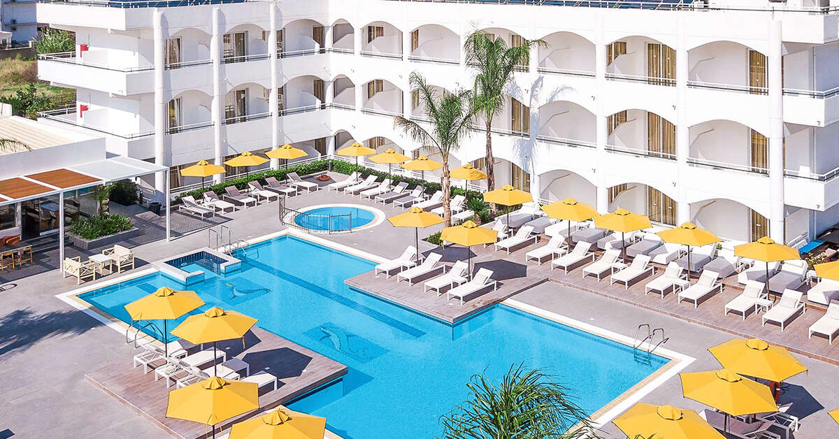 Een foto van het zwembad bij Orion Hotel Faliraki