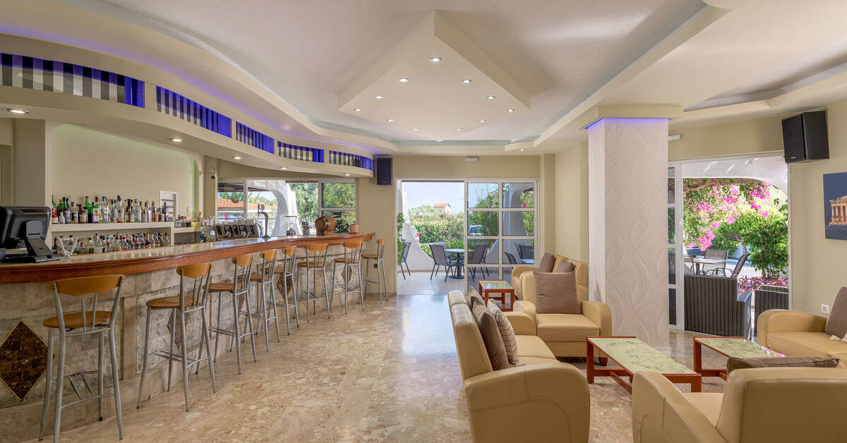 Een foto van de faciliteiten bij Nirvana Beach Hotel