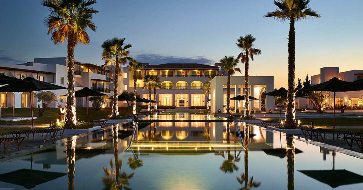 Een foto van het zwembad bij Grecotel Casa Marron