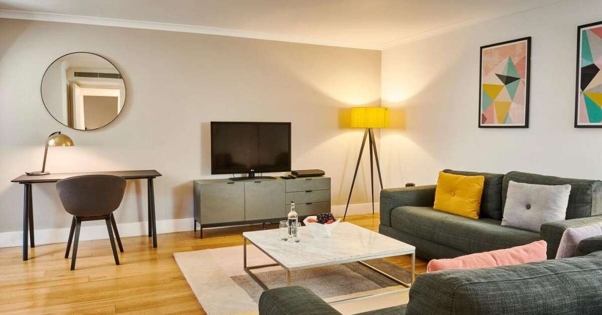 Een foto van Monarch House Kensington