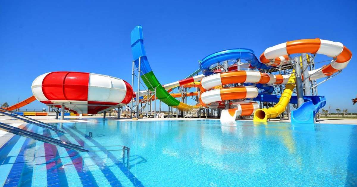 Een foto van het zwembad bij Aquasis De Luxe Resort & Spa