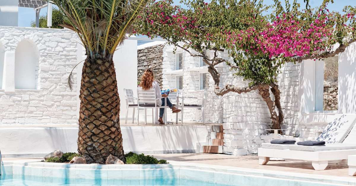 Een foto van het zwembad bij Mr & Mrs White Corfu