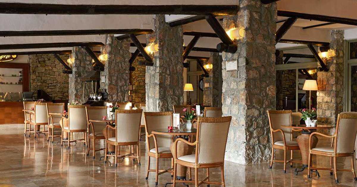 Een foto van het interieur van Marti Resort
