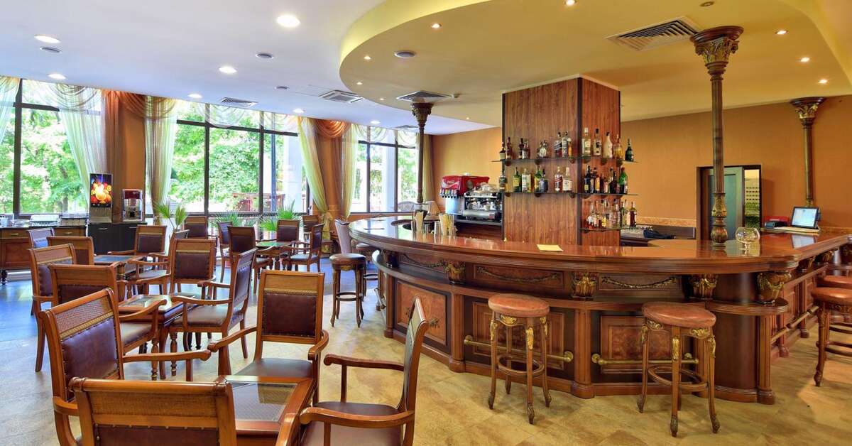 Een foto van Estreya Palace & Residence