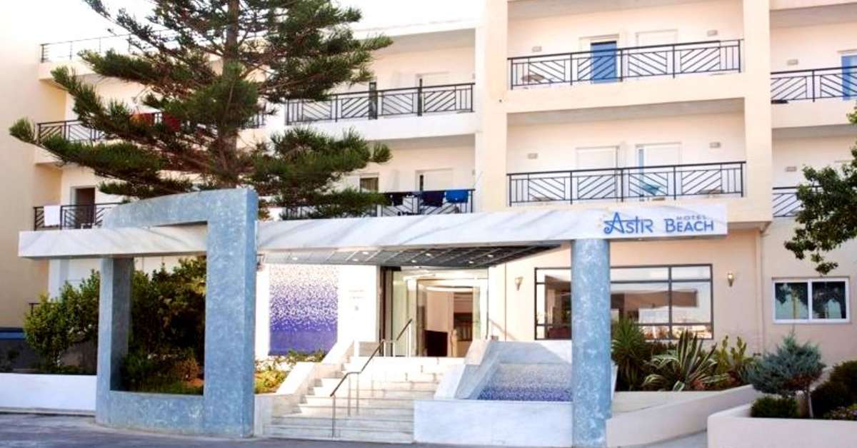 Een foto van de buitenkant van Hotel Astir Beach