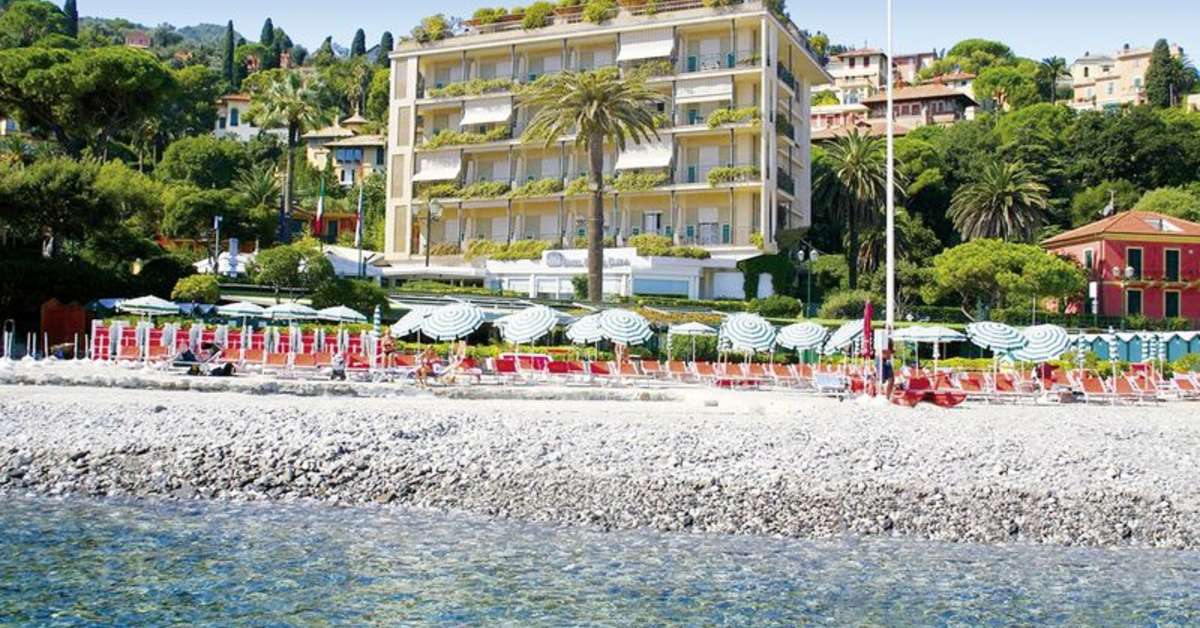 Een foto van de buitenkant van Best Western Hotel Regina Elena