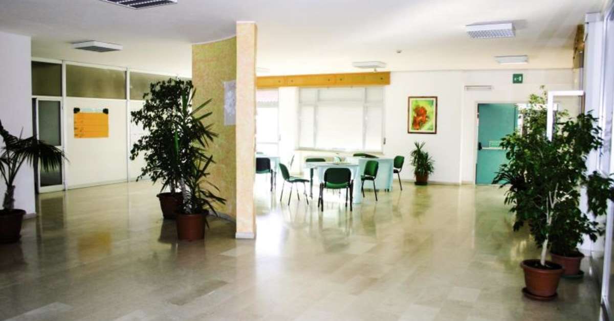 Een foto van het interieur van Bella Italia Efa Village Sport & Family