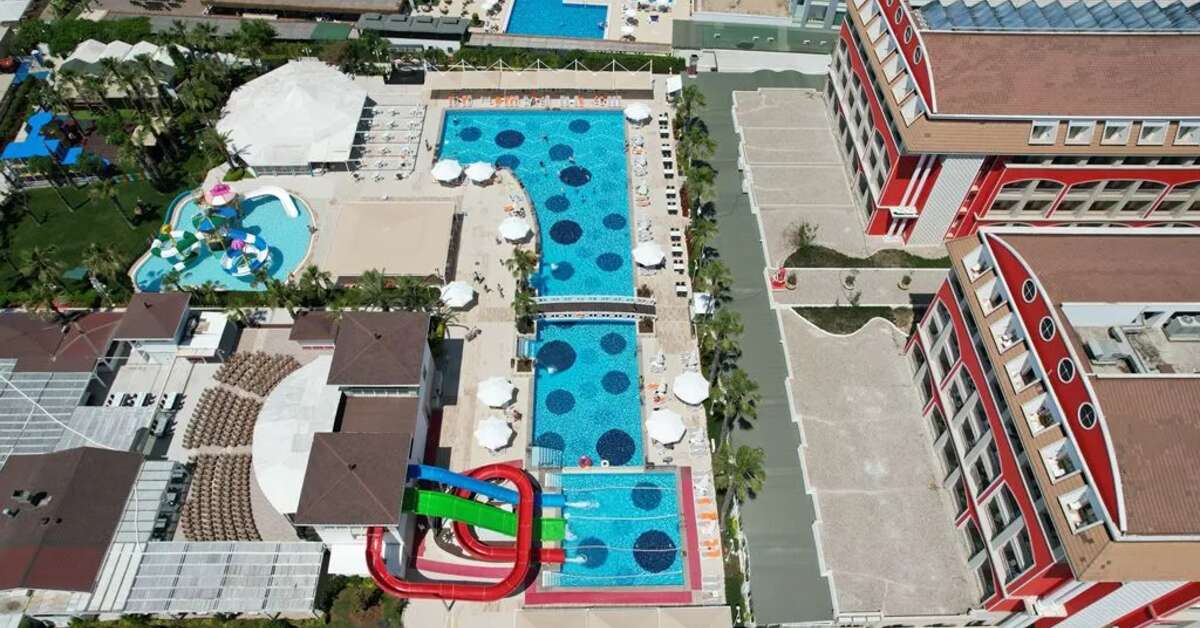 Een foto van het zwembad bij Orange County Resort Hotel Belek