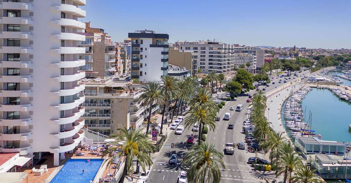 Een foto van de buitenkant van Hotel Palma Bellver Affiliated by Melia