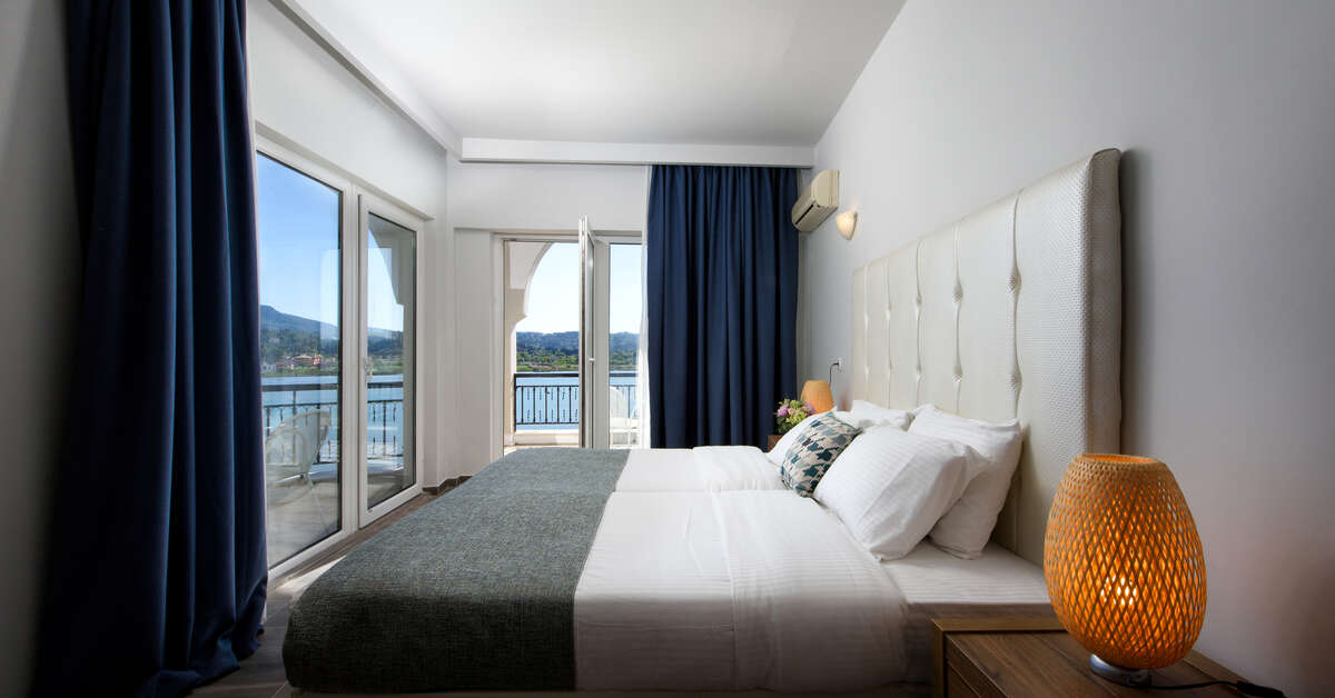 Ein Foto The Royal Grand Hotel