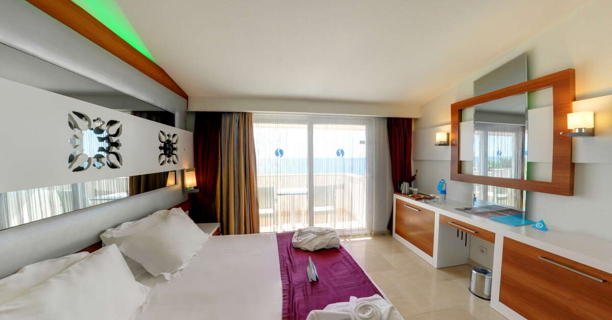 Een foto van Flora Garden Beach Hotel
