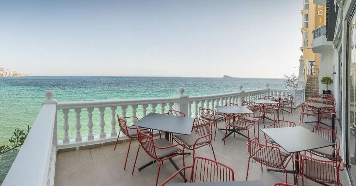 Ein Foto von der Terrasse im RH Canfali