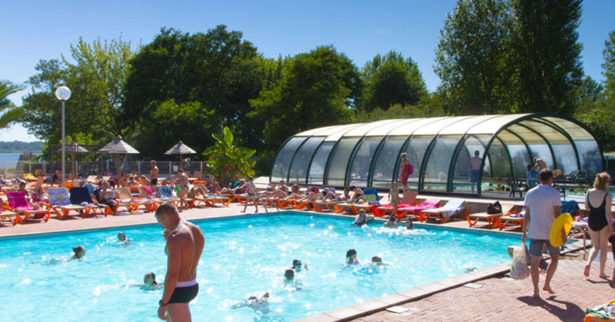 Een foto van het zwembad bij Camping Sunelia Le Col Vert