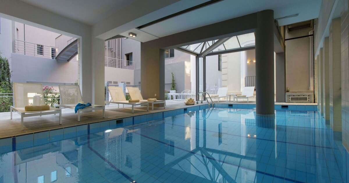 Een foto van het zwembad bij Aquila Atlantis Hotel