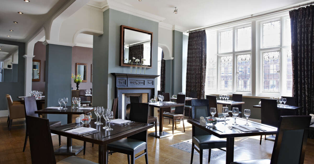 Een foto van The Crown Hotel London