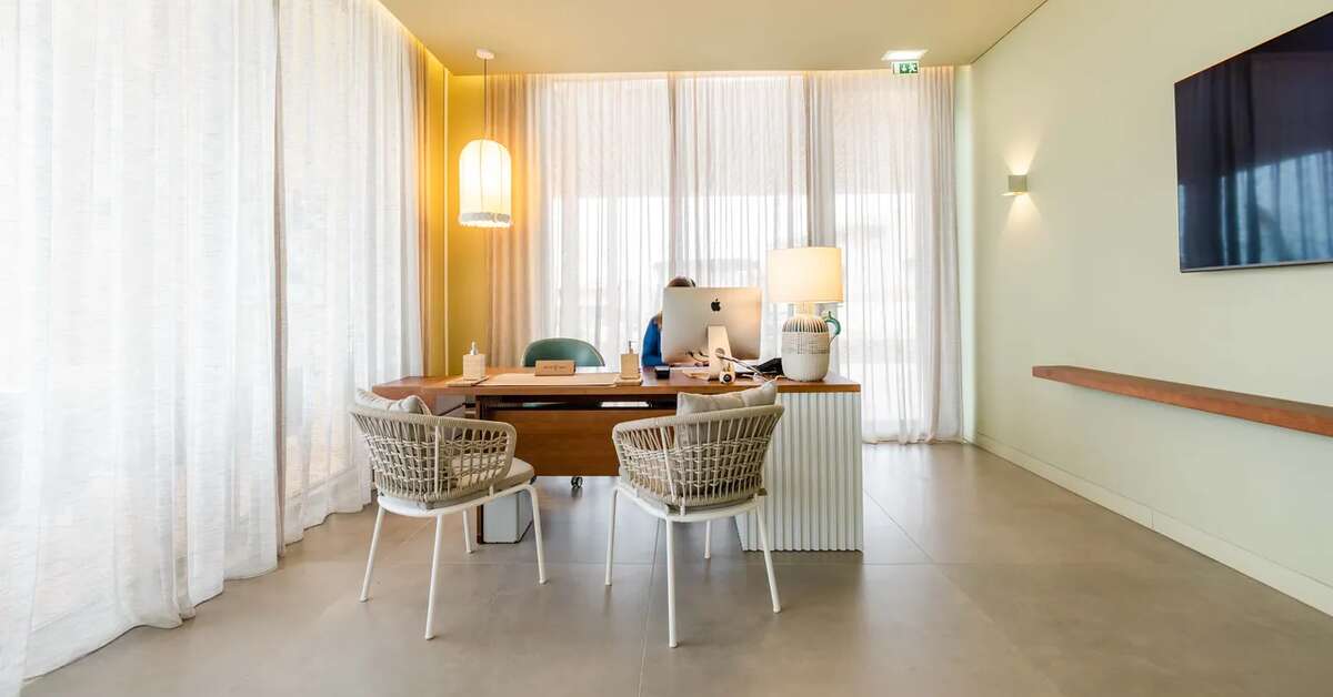 Een foto van White Shell Beach Villas