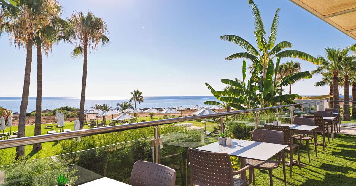 Een foto van Leonardo Crystal Cove Hotel & Spa by the Sea