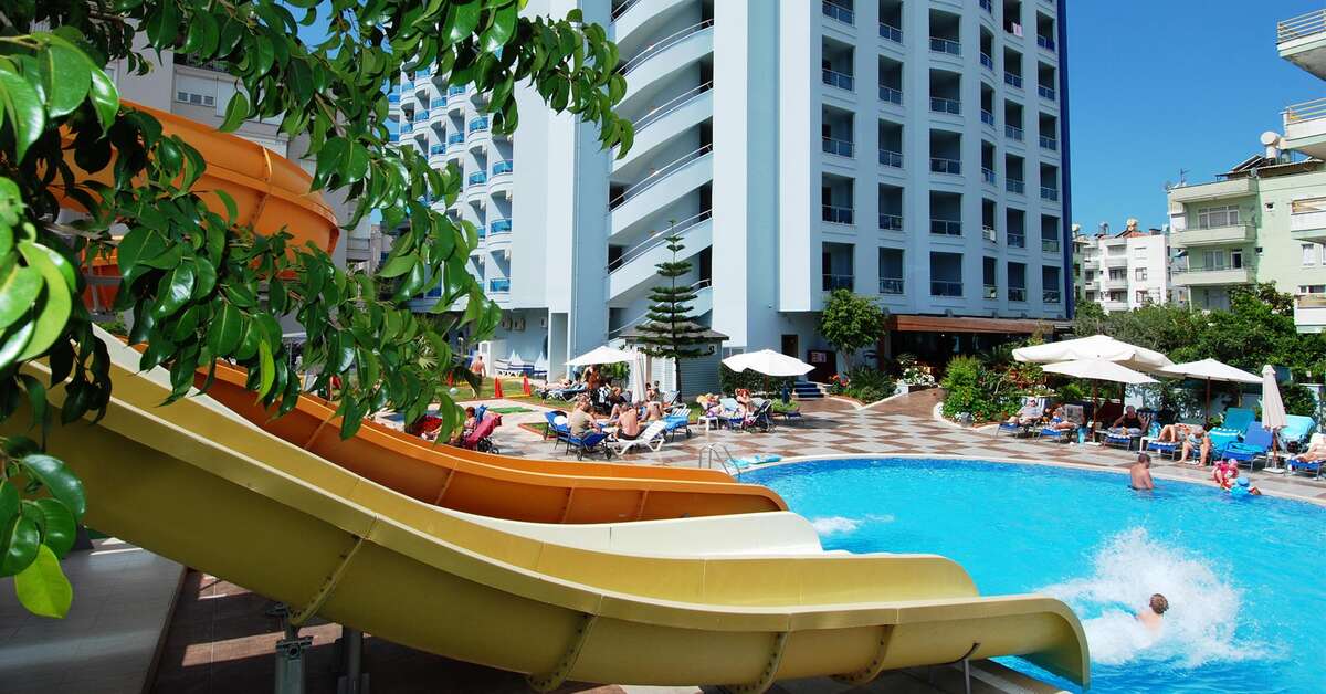 Ein Foto vom Pool im Grand Zaman Garden
