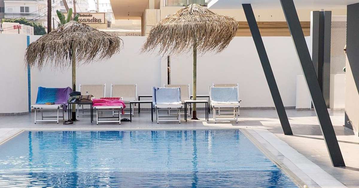 Ein Foto vom Pool im Mercure Rhodes Alexia Hotel & Spa