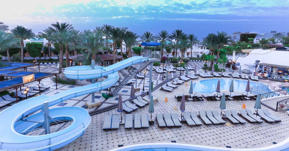 Een foto van het zwembad bij Sultan Gardens Resort