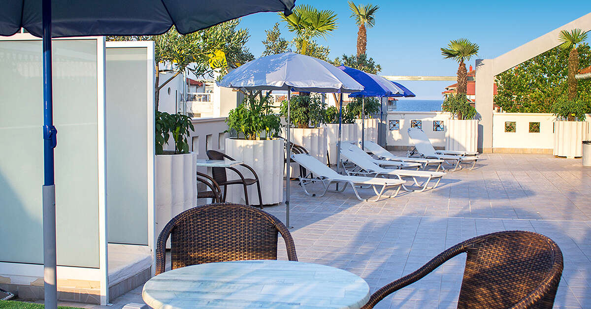 Een foto van het terras bij Hotel Europe